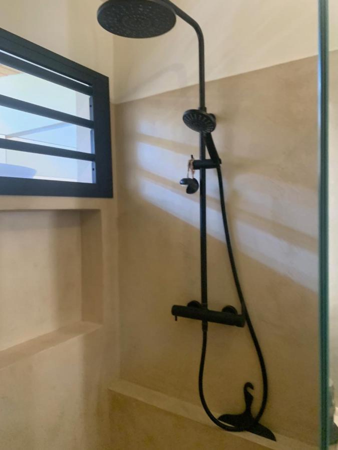 Le Cocon Du Lagon Apartment ลาซาลีน เลอแบ็ง ภายนอก รูปภาพ
