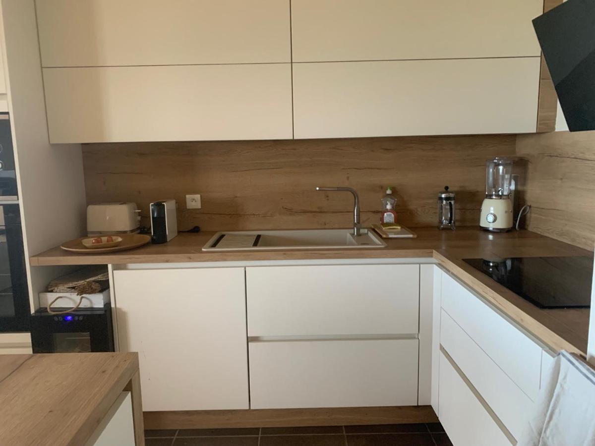 Le Cocon Du Lagon Apartment ลาซาลีน เลอแบ็ง ภายนอก รูปภาพ